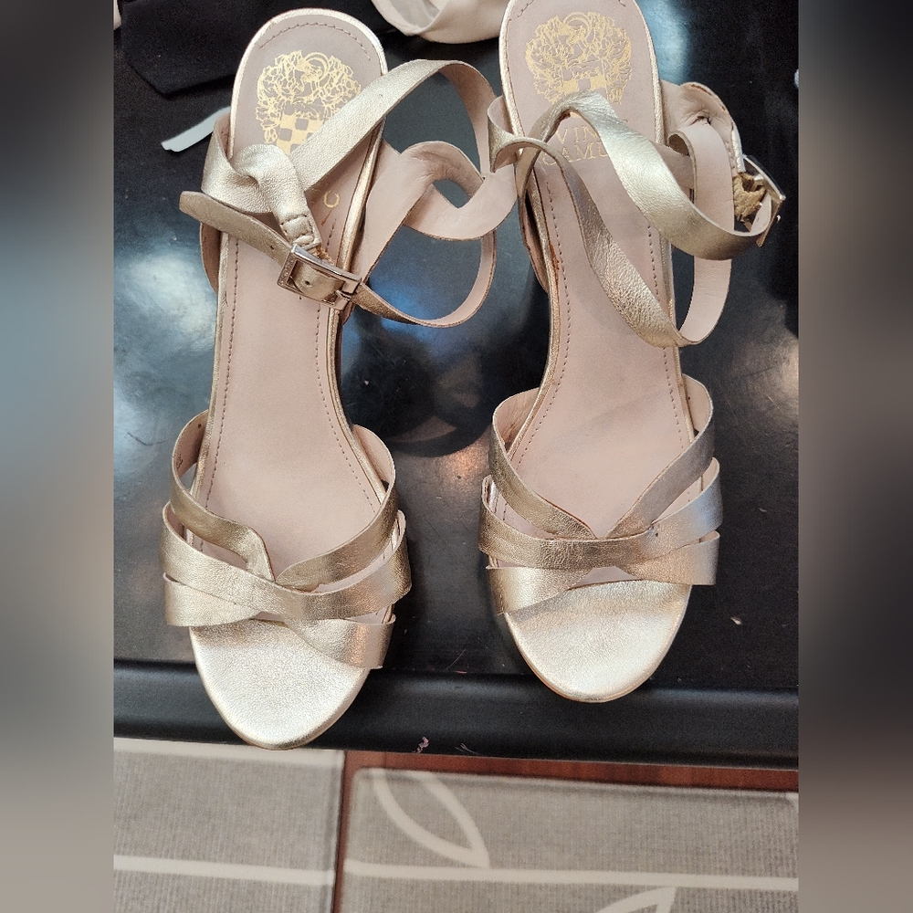 Vince Camuto
